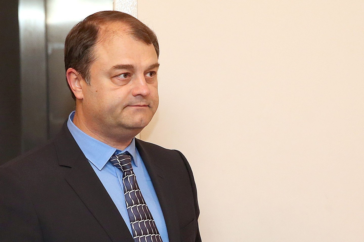Pustrečių metų laisvės atėmimo bausme nuteistas S.Rachinšteinas iš Lietuvos paspruko praėjusių metų gruodžio pabaigoje, o statybos vyko toliau.