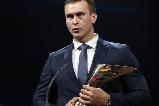 J.Šuklinas iš arti: raumenų kalno paslaptys – iš kolegų lūpų