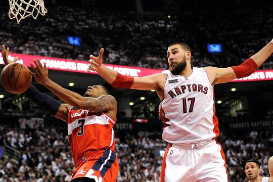 NBA duonos ragavusį T. Leslie stebina kritika J. Valančiūnui