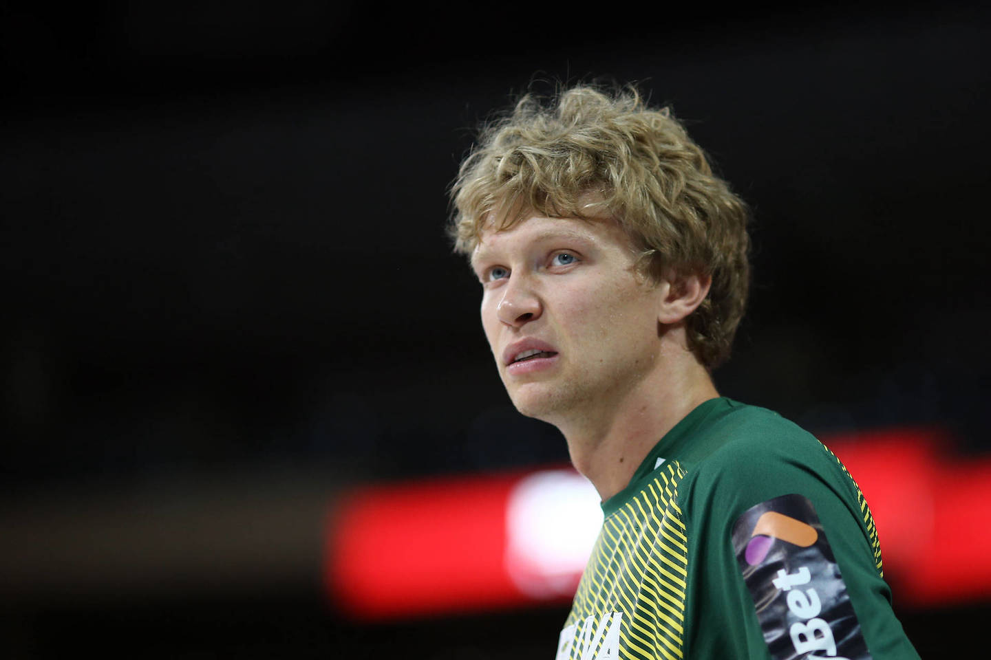 M.Kuzminskas pelnė 2 taškus.