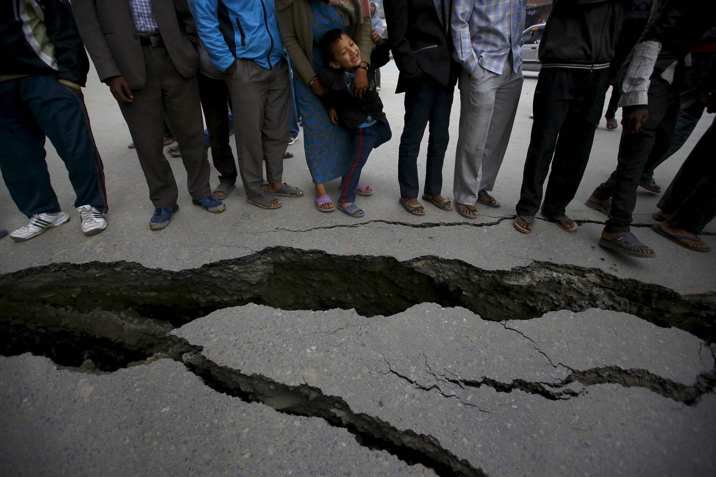 Regionas, kuriame yra Nepalas, itin pažeidžiamas per žemės drebėjimus, kadangi būtent čia susidūrusios dvi tektoninės plokštės.<br>„Scanpix“ nuotr.