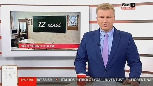 Tėvai siūlo naikinti 12 klasę