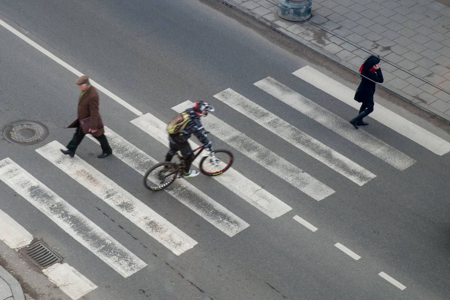 Pėsčių perėjoje Panevėžyje automobilis partrenkė 9-metę.