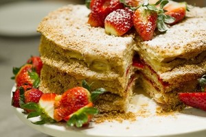 Nida Degutienė savo mamą pradžiugino naminiu „Napoleonu“