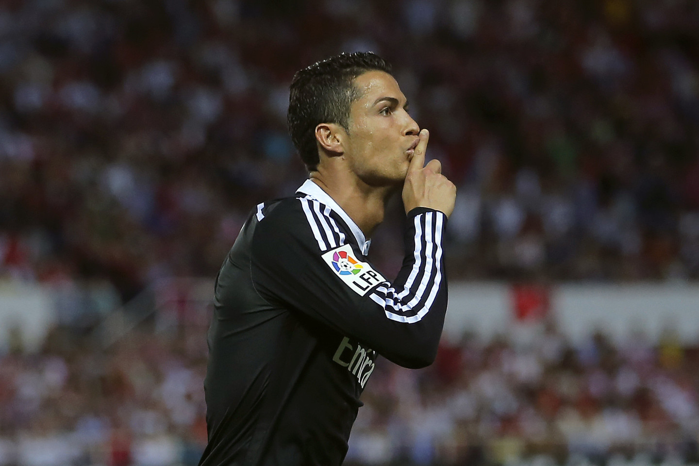 C.Ronaldo įmušė tris įvarčius.