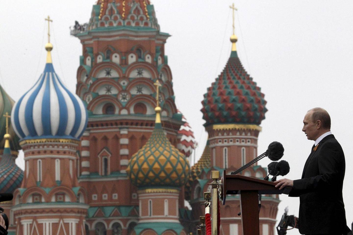 Rusijos valdžia tikisi, kad fondas turėtų pridengti BRICS šalis nuo „trumpalaikių likvidumo spaudimų“.<br>„Reuters“/“Scanpix“ nuotr.