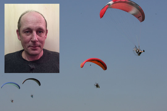 Krepšininko D. Rediko tėvo ieškos ir parasparnių pilotai