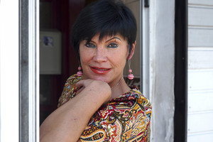 Raisos Šarkienės dilema: tekėti už jauno ar už seno vyro?