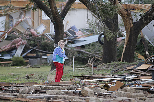 Oklahomoje baimę sėjo tornadas
