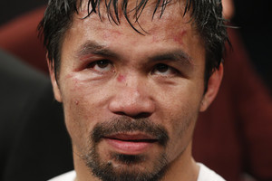 Iš šventųjų – į melagius: M. Pacquiao atsirūgo Amžiaus dvikova