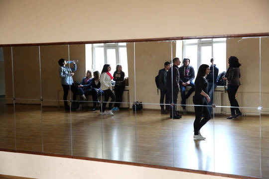 Valdžia leis gimnazijoms nustatyti pamokų pradžios laiką