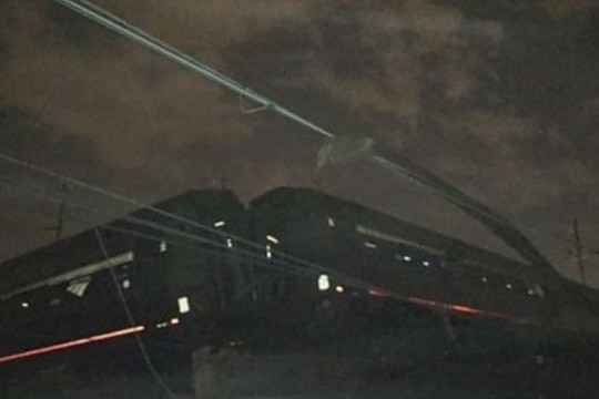 Traukinio katastrofa JAV: žuvo penki žmonės, daug sužeistų