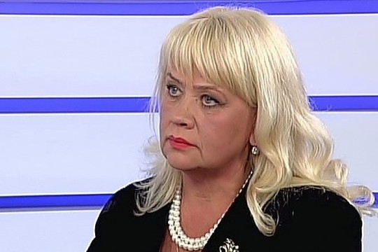 Nušalinta Visagino merė D. Štraupaitė: „Dirbsiu palapinėje“ (I)
