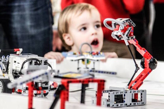Programavimo galima pradėti mokytis nuo 3 metukų