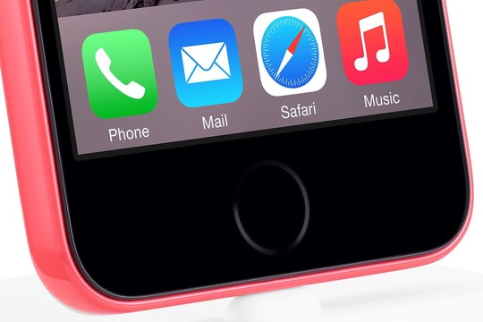 „Apple“ netyčia atskleidė, kaip atrodys „iPhone 6C“