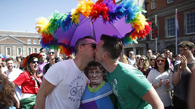 Airijos homoseksualai jau švenčia pergalę referendume
