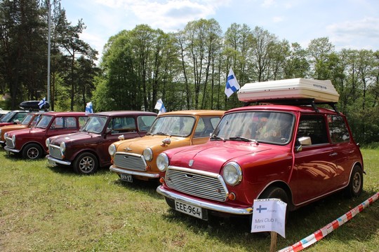 Tarptautinis „Mini“ gerbėjų susirinkimas – pirmas tokio masto automobilininkų renginys Lietuvoje.<br>I.Staškutės nuotr.
