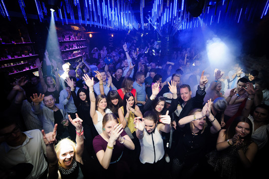 Sidabrinės gervės apdovanojimų svečiai šėlo klube „Mojo Lounge“ Vilniuje.<br>T.Petrovskio nuotr.