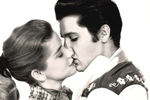 Vienuolė nepamiršo aistringo Elvio Presley bučinio