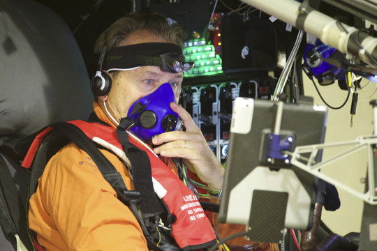 „Solar Impulse 2“ pakilo pavojingiausiam skrydžio etapui