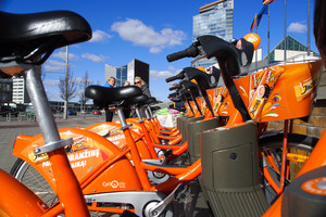 Vilniaus valdžia ieško alternatyvos oranžiniams dviračiams