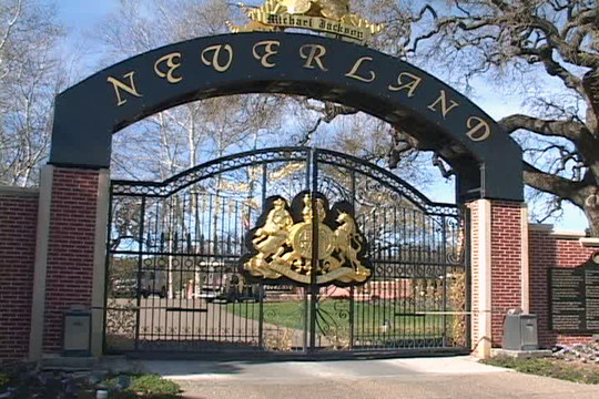 Nematyti liūdnai pagarsėjusios M. Jacksono rančos užkulisiai