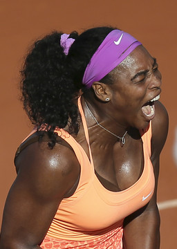 Serena Williams susitiks su 28-erių metų čeke Lucija Šafaržova.<br>AP nuotr.