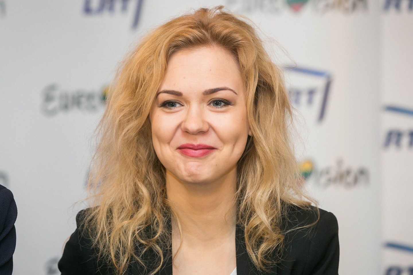 Prie 2015 metų „Neatlygintinos kraujo donorystės turo per Lietuvą“ prisijungė neseniai „Eurovizijoje“ milijonus europiečių sužavėjusi dainininkė M.Linkytė.<br>T.Bauro nuotr.