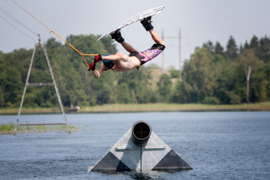 Pieš atostogas – kalnai darbo, po atostogų – ledkalniai