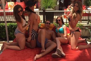 Dainininkas Sezzy ir A. Perezas Las Vegase iššvaistė tūkstančius