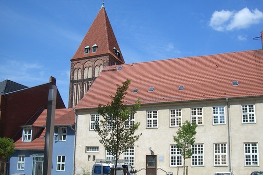 Priešinamasi planams naikinti Baltistikos institutą Greifsvalde