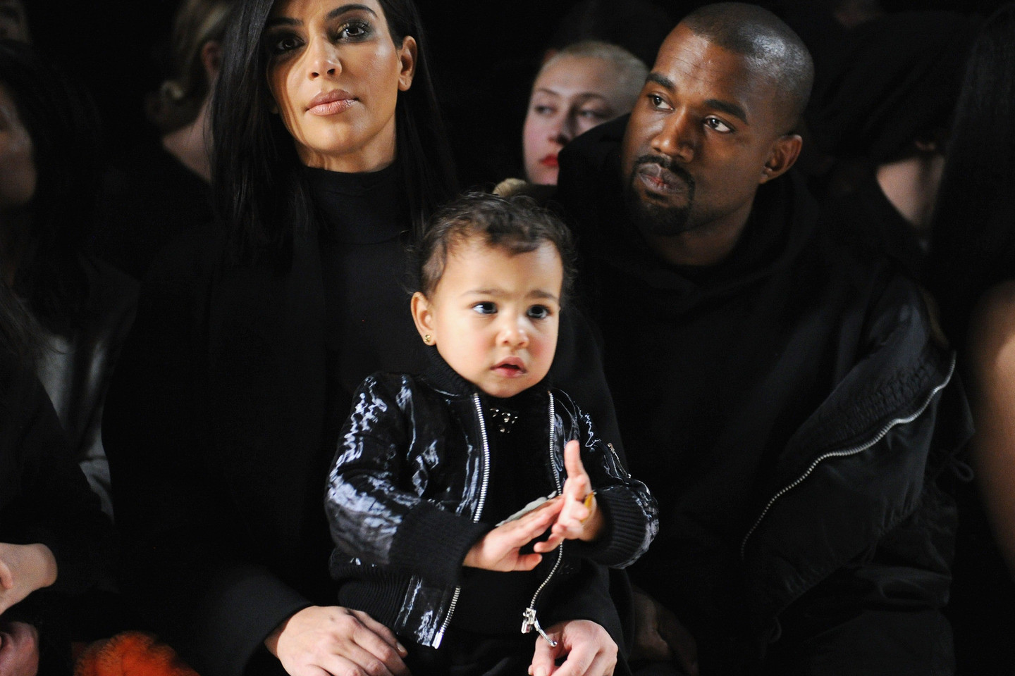 Realybės šou žvaigždė Kim Kardashian, reperis Kanye Westas ir jų dukra North