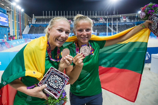 Baku I.Dumbauskaitė ir M.Povilaitytė iškovojo Europos žaidynių bronzą.<br>V.Dranginio nuotr.