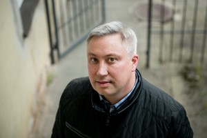 Neišlaidaukite: vieni akiniai ir darbui, ir pramogai