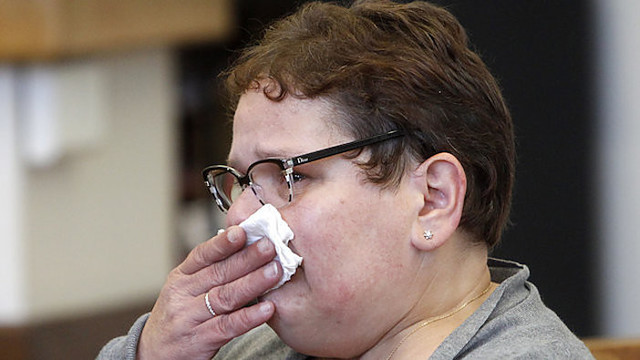 Savo 8 vaikus nužudžiusi moteris teisme liejo ašaras