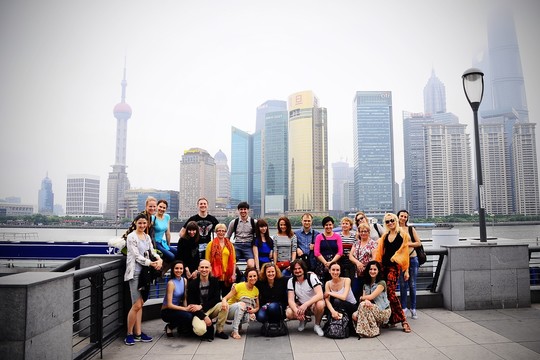 Kinijos teatruose lietuvių šokėjams trūko tik baleto grindų