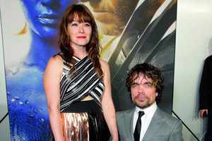 Dėl 135 cm ūgio aktoriaus P. Dinklage'o moterys alpsta