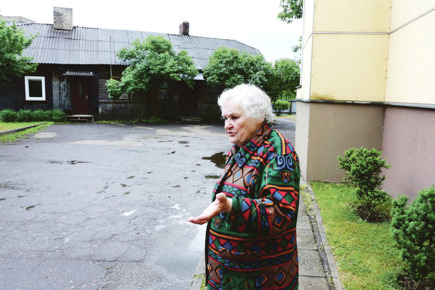 E.Norkūnienė nežino, kur eis, jei bus iškraustyta iš šiame name esančio buto.