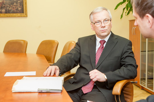 R. Šadžius: „Graikija prašo pagalbos iš ESM fondo“