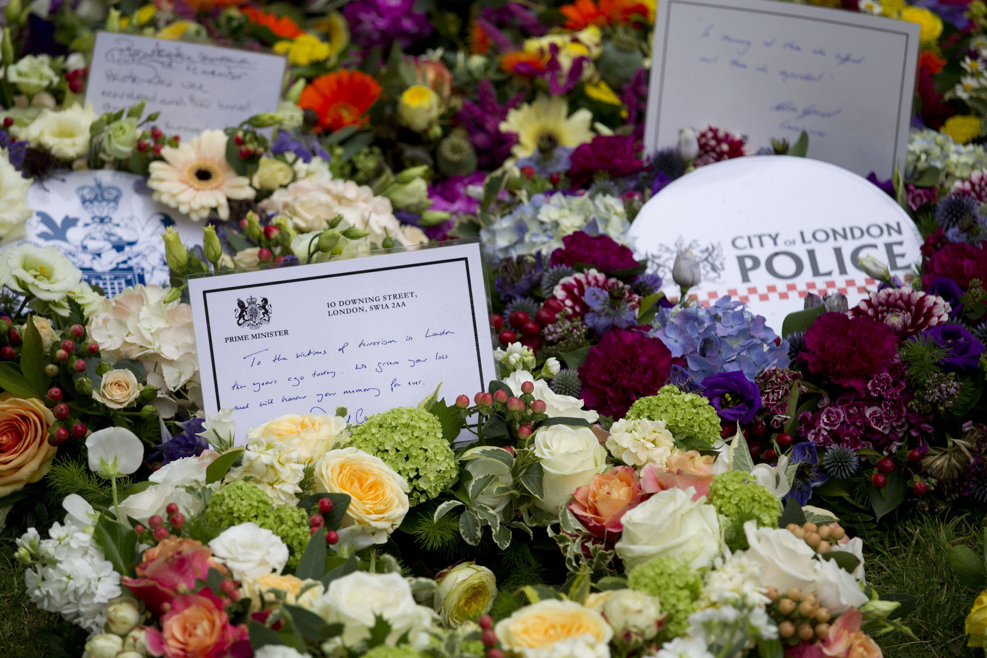 Britai paminėjo Londono sprogdinimų metines.<br>AP nuotr.