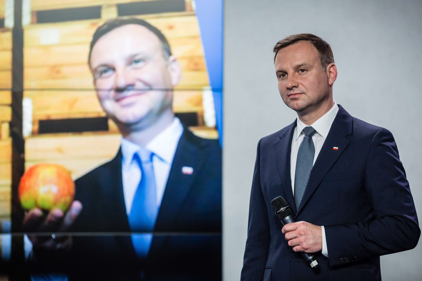 „Newsweek“ įžeidė išrinktąjį Lenkijos prezidentą?<br>AFP/Scanpix nuotr.