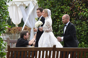 Kensingtono rūmuose susituokė N. Hilton ir J. Rothschildas
