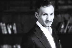 Be tėvo augęs Seržo Gandžumiano sūnus seka jo pėdomis