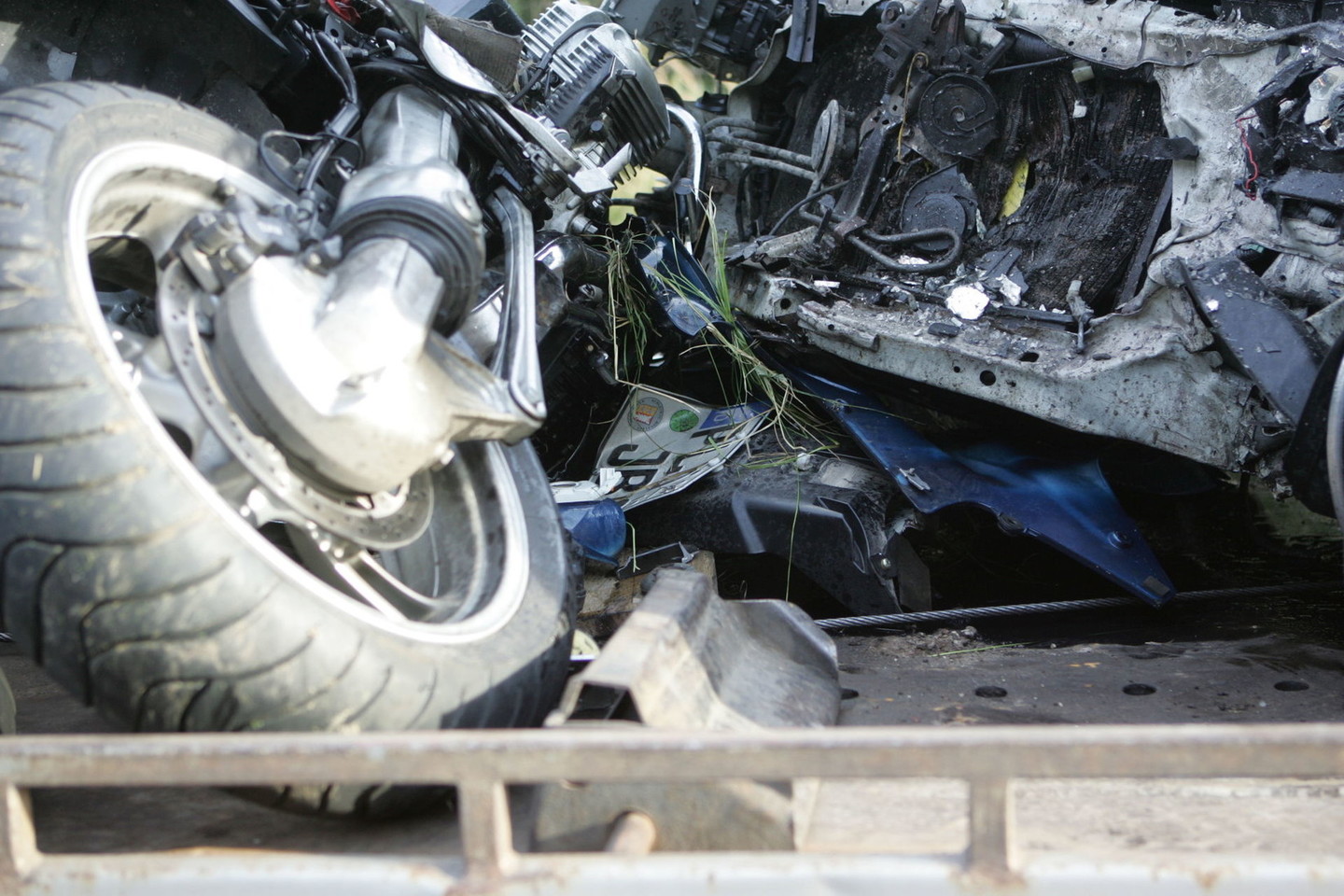 Prie Panevėžio sunkvežimis partrenkė motociklininką iš Belgijos.