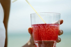 Sužinokite 10 faktų, ir liausitės gėrę saldžius gazuotus gėrimus