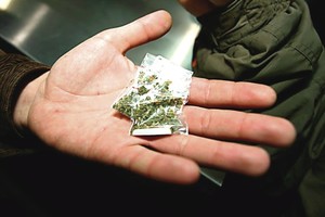 Naujas sintetinis narkotikas Lenkijoje sėja paniką