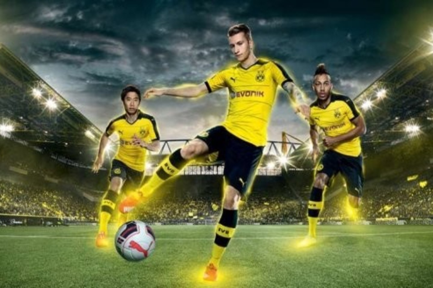 Dortmundo „Borussia“ marškinėliai.