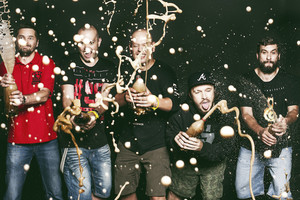 Lietuvos žvaigždės taškėsi specialioje „Galapagų“ fotosesijoje