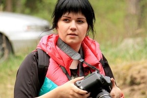 Patyčias nuo mažens kentusi fotografė ieško „negražių“ žmonių