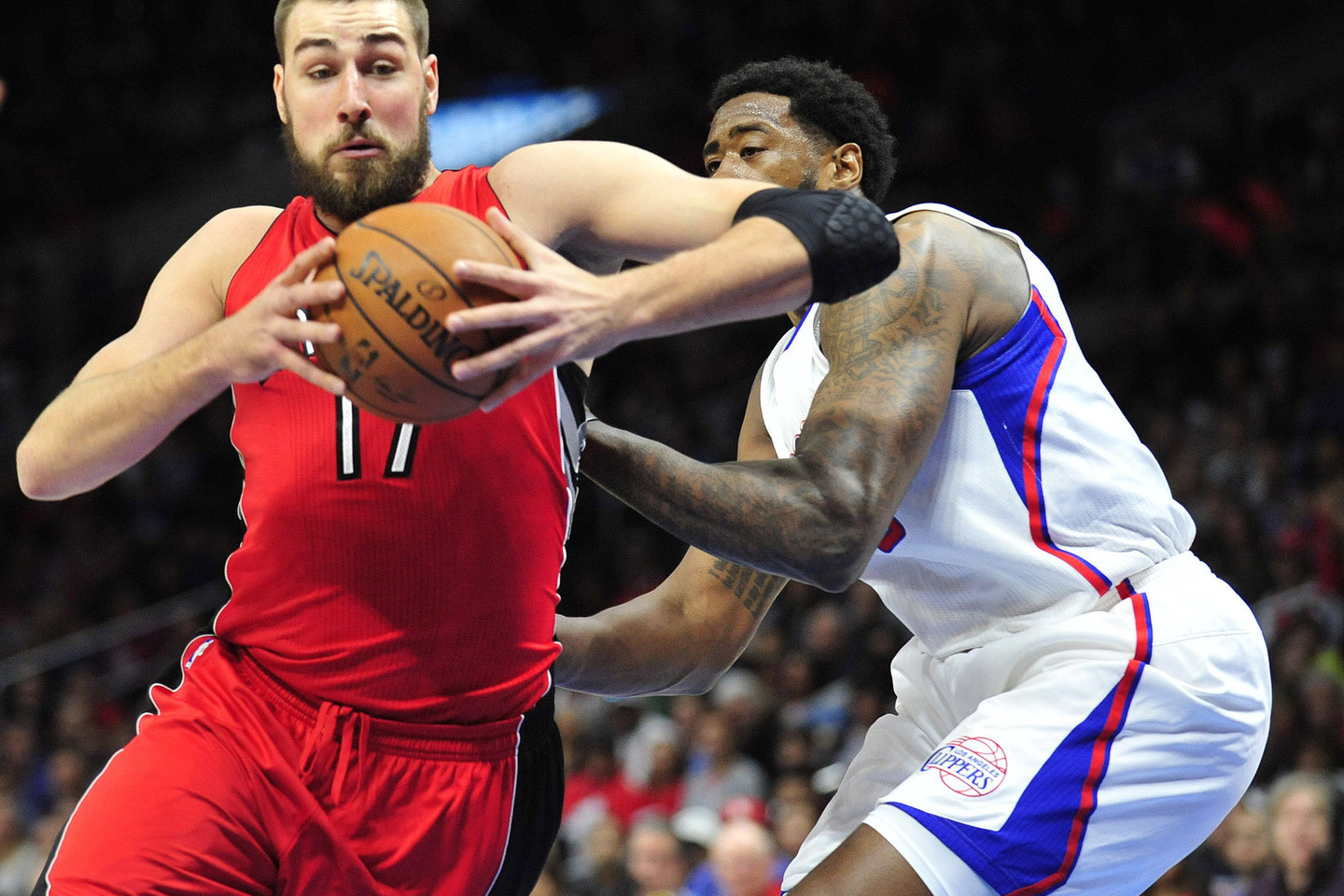 „Raptors“ Londone susitiks su „Magic“.
